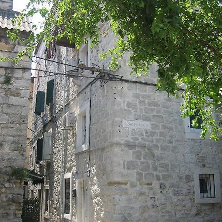 Split Central Guesthouse エクステリア 写真