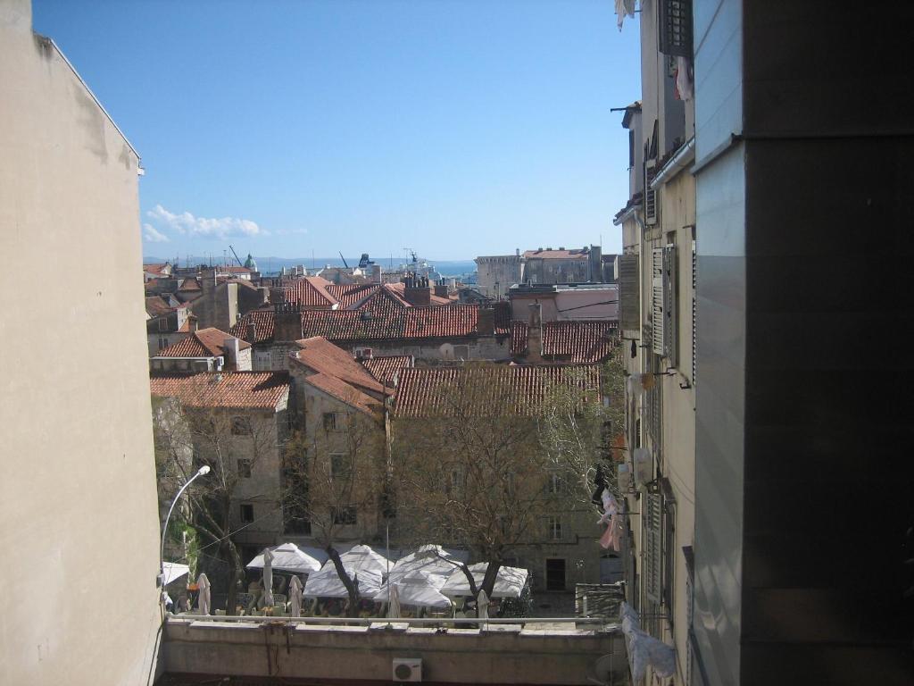 Split Central Guesthouse エクステリア 写真